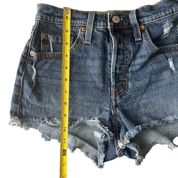 Levi’s 501 ,,Stylish Women's Denim Shorts - Light Blue and Dark Blue - Picture 7 of 16